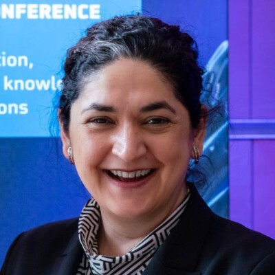 Dr. Özlem Weiss